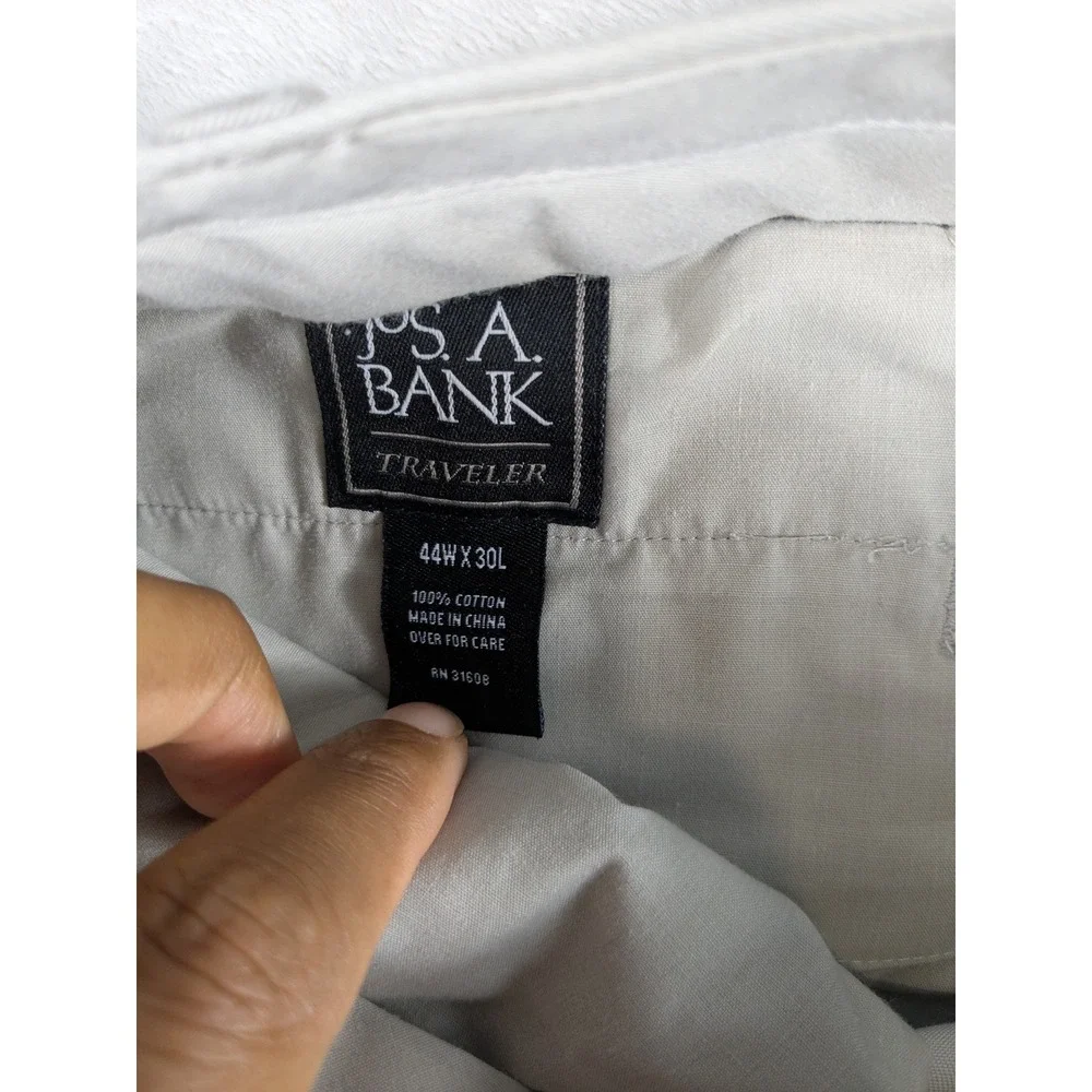 NWT $120 Jos. A. Bank Traveler Mens 44x30 Khaki Cotton‎ Wrinkle Resistant Pants